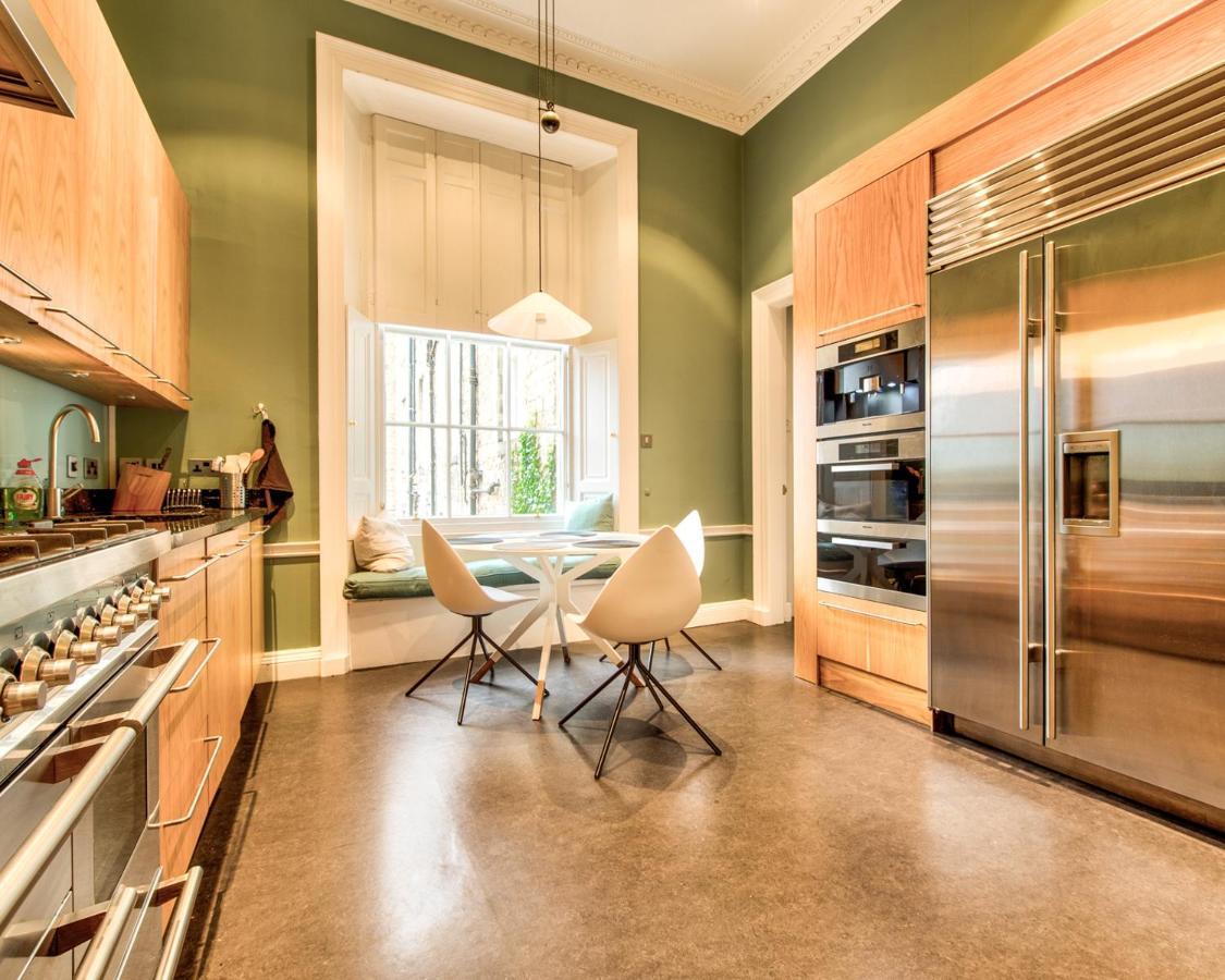 Beautiful City Centre Georgian 4 Bed Townhouse With Private Garden Единбург Екстериор снимка